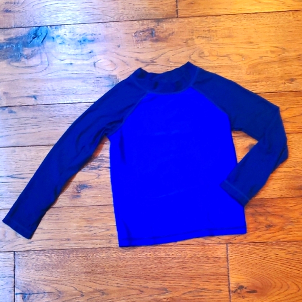 3 For $21 💜 Blue Long Sleeve Swim Rashguard